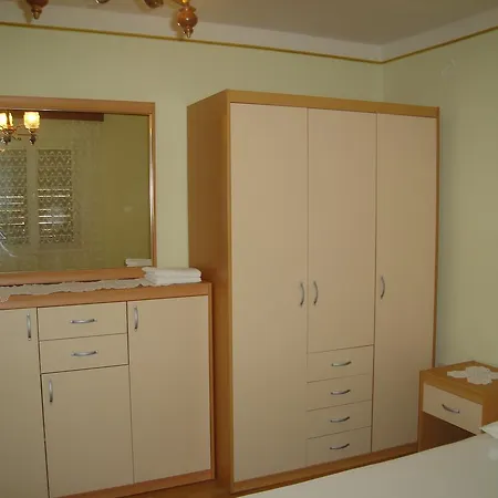 Kristijan Apartment